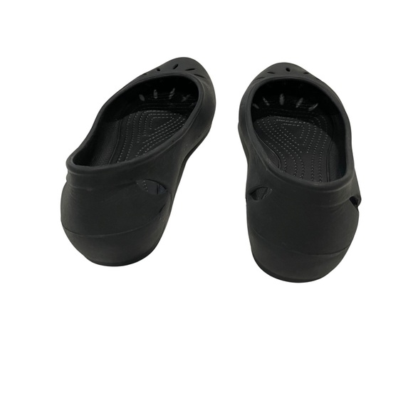 Crocs Flats Women’s Black Slip On Ballet Flats Size 7 - Picture 4 of 5